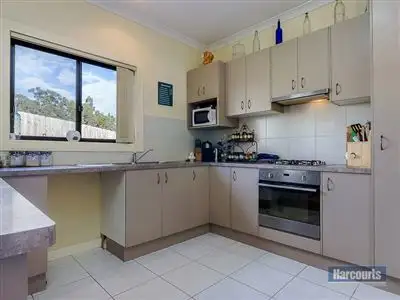 Seventh view of Homely house listing, 5 Buritta Court, Drouin VIC 3818