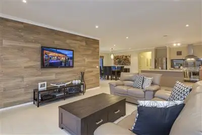 Fifth view of Homely house listing, 6 Lumina Avenue, Cranbourne North VIC 3977