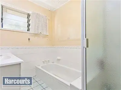 Seventh view of Homely house listing, 2 Pirra Crescent, Ferny Hills QLD 4055