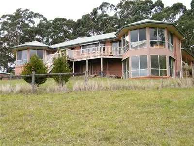 105 Yellow Gum Road, Hoddles Creek VIC 3139