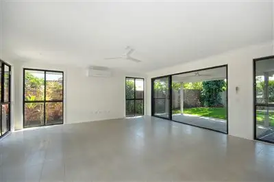 Sixth view of Homely house listing, 1/22 Wanneroo Court, Mermaid Waters QLD 4218