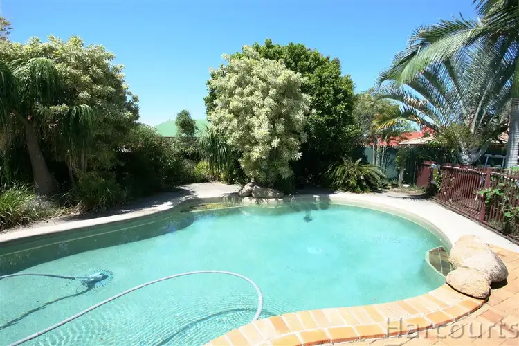 12 Malva Ct, Bongaree QLD 4507