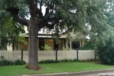 59 Sutton Street, Cootamundra NSW 2590