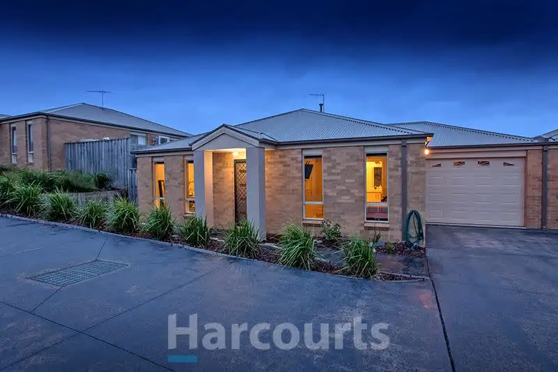 Main view of Homely unit listing, 5/101 Ebony Drive, Pakenham VIC 3810