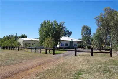 127 Wave Hill Road, Narrabri NSW 2390