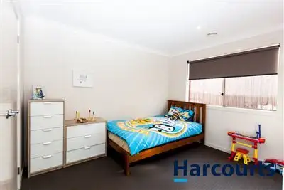 Seventh view of Homely house listing, 4 Blaxland Crescent, Warragul VIC 3820