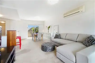 Sixth view of Homely unit listing, 51/18 Addison Avenue, Bulimba QLD
