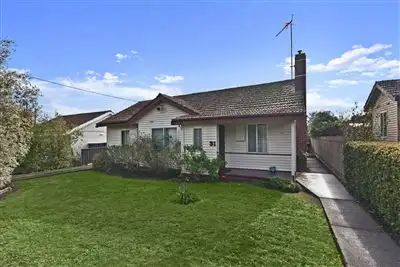 91 Ballarat Road, Hamilton VIC 3300