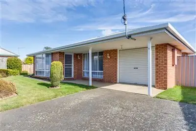 2/32 Frederick Street, Perth TAS 7300