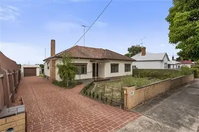 Main view of Homely house listing, 17 Stephen Street, Hamilton VIC 3300