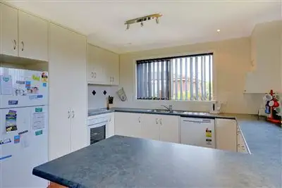 Fourth view of Homely villa listing, 2/7 Cardigan Street, Somerset TAS