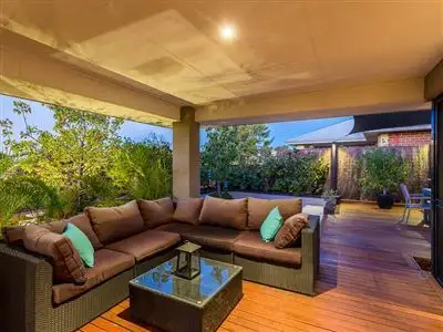 18 Serotina Lane, Aubin Grove WA 6164