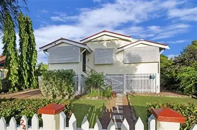 24 Park Street, Pimlico QLD 4812