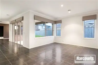 Fifth view of Homely house listing, 114 Skyline Way, Berwick VIC 3806