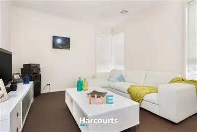 Sixth view of Homely house listing, 8 Petrel Circuit, Pakenham VIC 3810