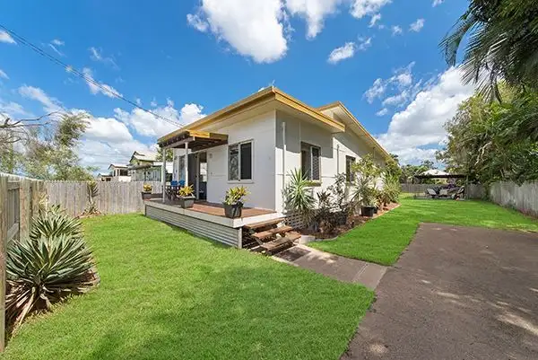 22 Seventh Avenue, South Townsville QLD 4810