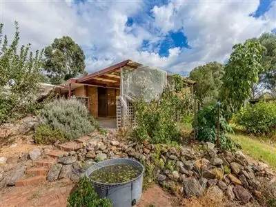 22 Kiewa Valley Highway, Kiewa VIC 3691
