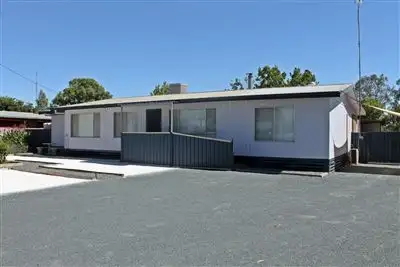 5 White Street, West Wyalong NSW