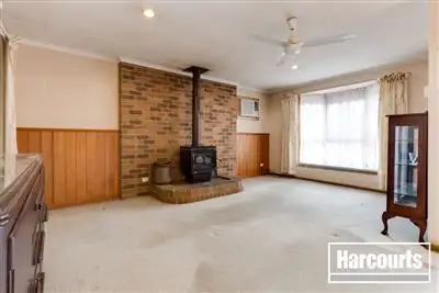Second view of Homely house listing, 3 Circle Drive North, Cranbourne VIC 3977