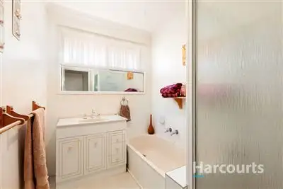 Sixth view of Homely house listing, 9 Hertford Place, Lalor VIC 3075