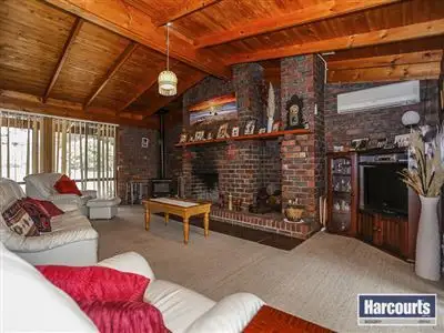 4 Jose Road, Bakers Hill WA 6562