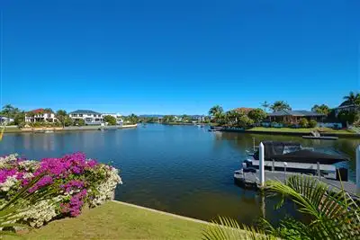 10 Montebello Court, Mermaid Waters QLD
