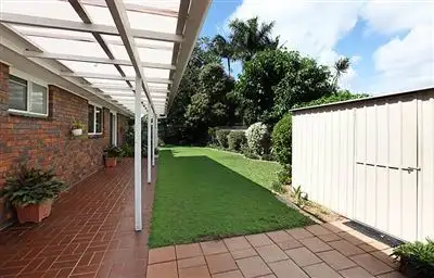 Third view of Homely house listing, 5 Cruiser Court, Mermaid Waters QLD 4218