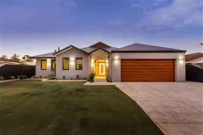 25 Stephenson Gardens, Winthrop WA 6150