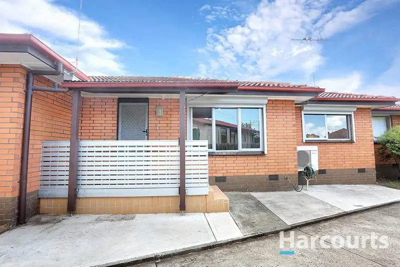 Main view of Homely unit listing, 2/10 Acheron Avenue, Reservoir VIC 3073
