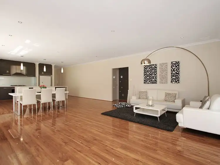 Second view of Homely house listing, 35 Descanso Loop, Aubin Grove WA 6164