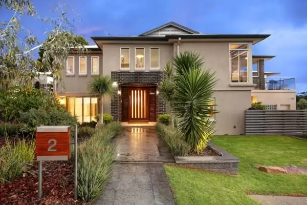 2 Glenvale Avenue, Marino SA 5049