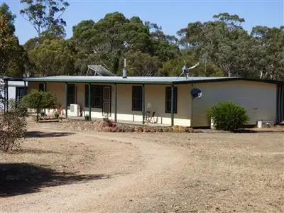 43 Deep Lead Road, Stawell VIC 3380