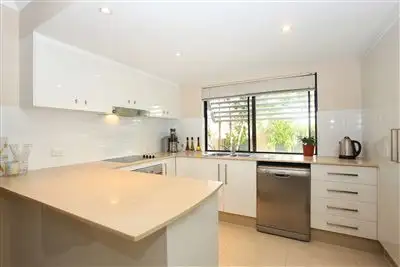 11/24-26 Parker Street, Labrador QLD 4215