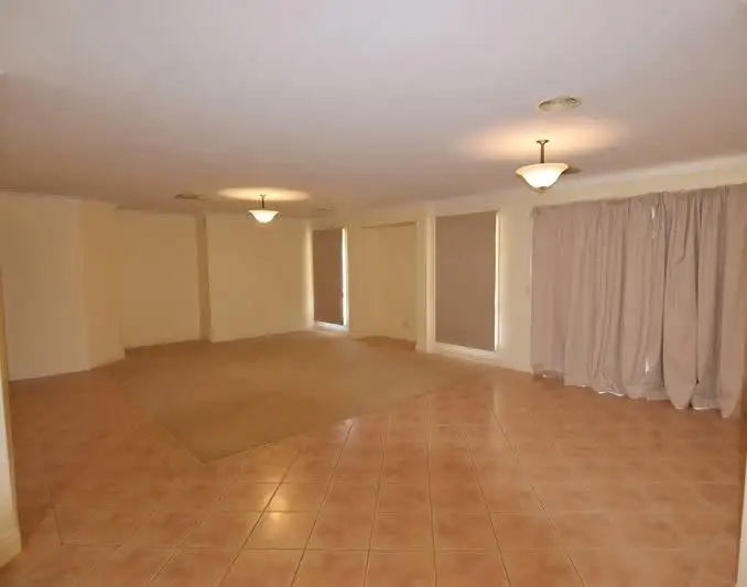 Second view of Homely house listing, 2 Kathleen Court, Wangaratta VIC 3677