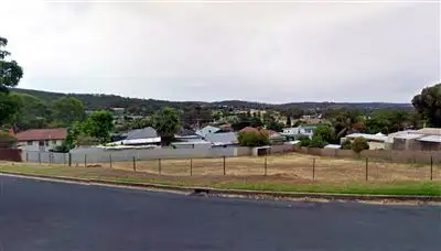 821 Delaney Street, Albury NSW 2640