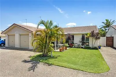 10/433 Pine Ridge Road, Runaway Bay QLD 4216