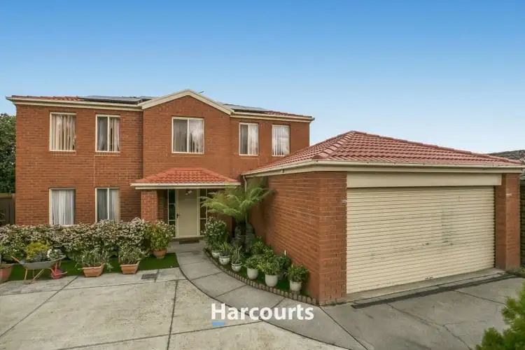 31 Lake View Drive, Narre Warren South VIC 3805