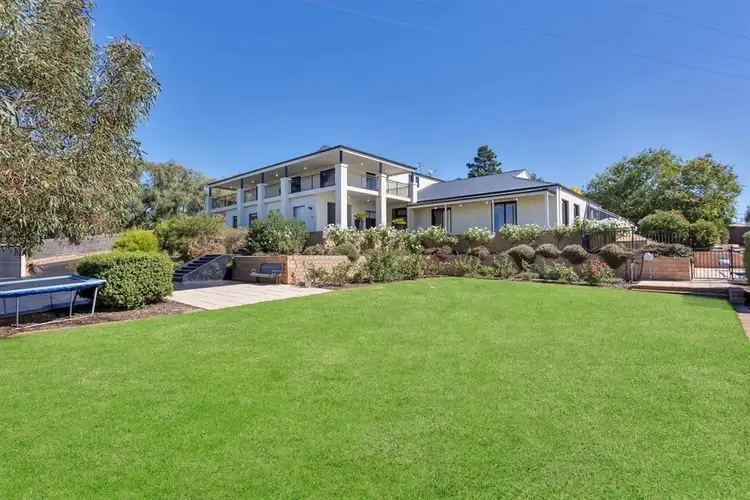 12 Howard Street, Angaston SA 5353