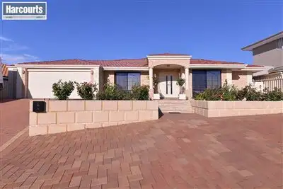 11 Raffles Court, Currambine WA 6028