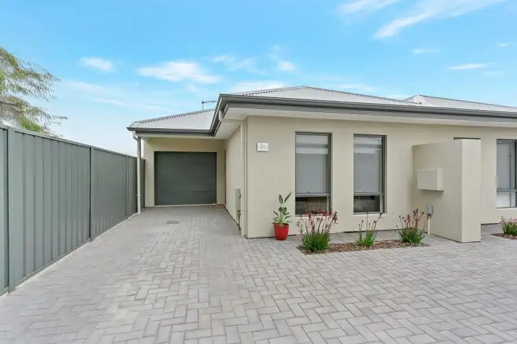 8c Golfers Avenue, Seaton SA 5023