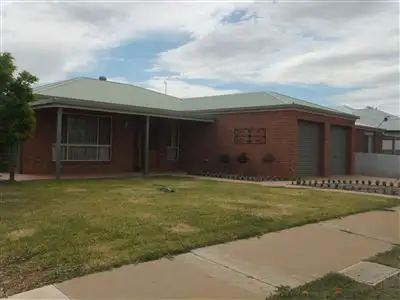 6 Allen Street, Donald VIC 3480