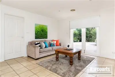 Sixth view of Homely house listing, 18 Tyntynder Close, Berwick VIC 3806
