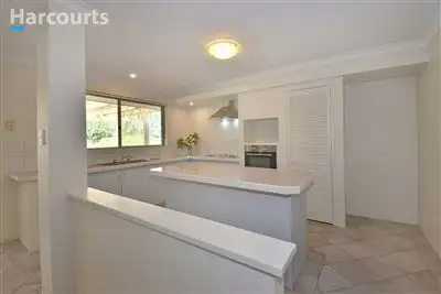 Sixth view of Homely house listing, 32 Simcoe Court, Joondalup WA 6027