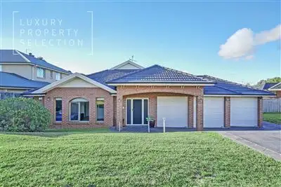 35 Macarthur Circuit, Camden Park NSW 2570