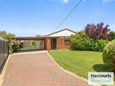 22 First Avenue, Moana SA 5169