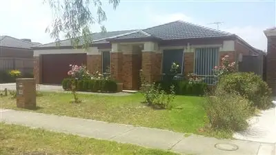 39 Majestic Boulevard, Cranbourne VIC 3977