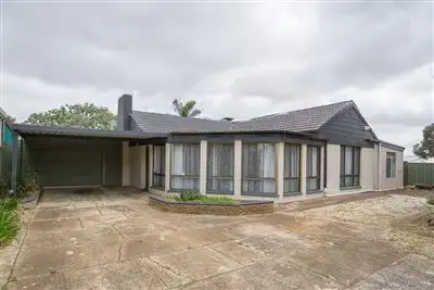 4 Haldane Street, Elizabeth Downs SA 5113
