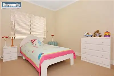 Sixth view of Homely house listing, 18 Derwent Meander, Joondalup WA 6027