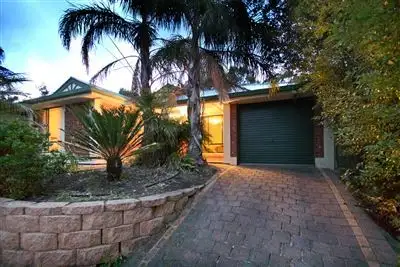 8 Dunsford Street, Craigburn Farm SA 5051