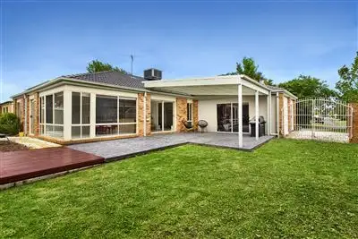 32 Oak Street, Whittlesea VIC 3757